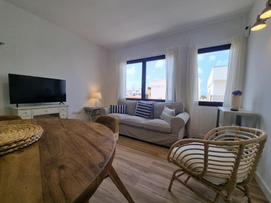 Bel Air Surf Escape Apartment Cotillo Екстериор снимка