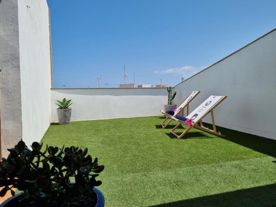 Bel Air Surf Escape Apartment Cotillo Екстериор снимка